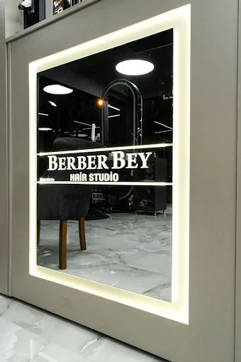 Berber Bey ayna